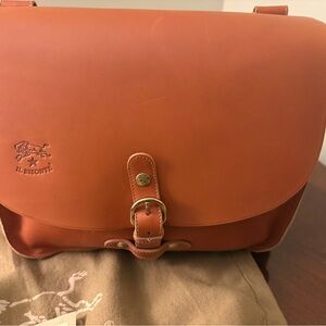 Il Bisonte flap shoulder bag in vacchetta leather